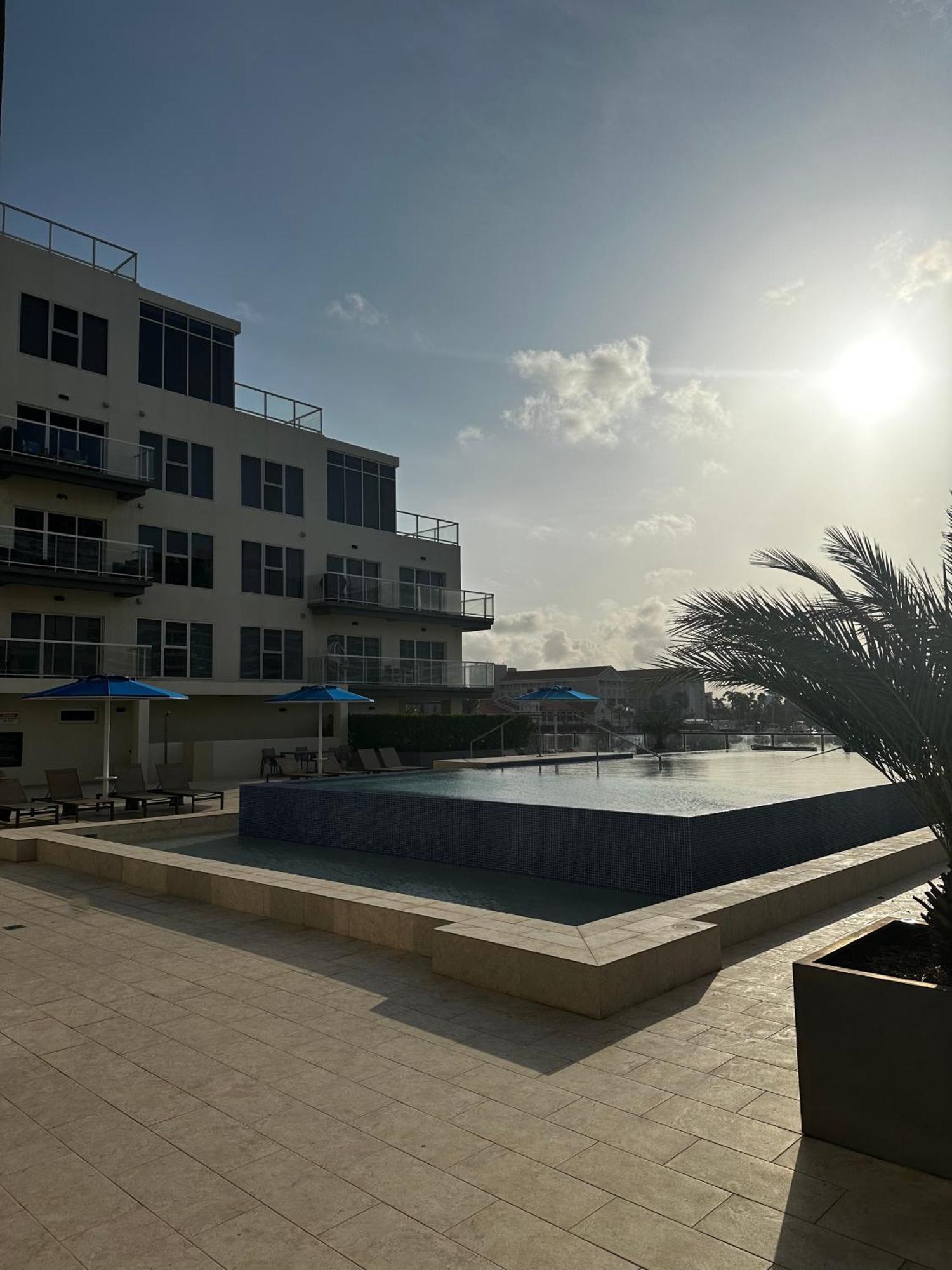 Ocean View Condo Overlooking The Caribbean Sea Oranjestad Exterior foto